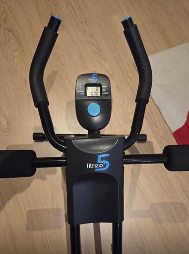 Fitness Abs Trainer