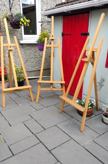 display stands art