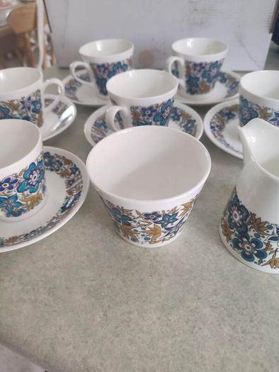 Vintage Retro 1970s Royal Tuscan Nocturne Pattern Set of 6  Cups , 6 Saucers , Cream Jug And Sugar Bowl.