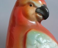 STEM HOLDER - Vintage - Red Parrot