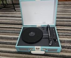 vinyl player