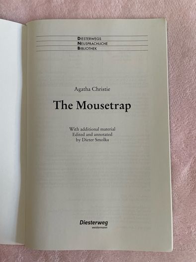 Agatha Christie - The Mousetrap - script pamphlet