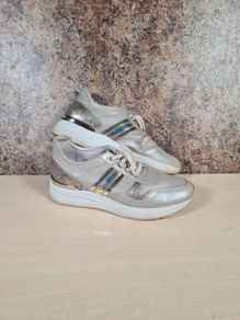 womens NERO GIARDINI  trainers runners shoes Size UK 7 EU 40
