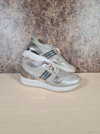 womens NERO GIARDINI  trainers runners shoes Size UK 7 EU 40