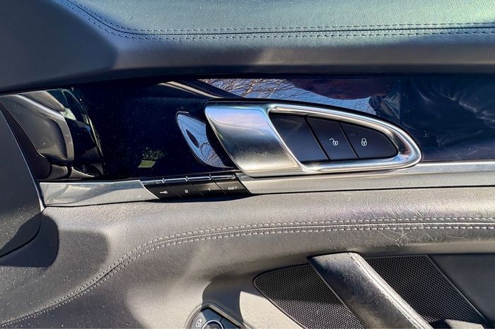 Porsche Panamera Plug-in E-Hybrid