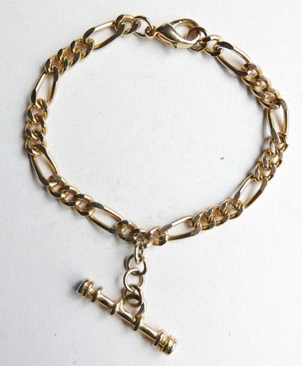 Vintage Retro Gold Plated T Bar Curb Chain Bracelet