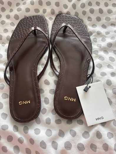 Mango Size 3 Brown Flip Flops