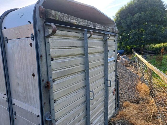 Ifor Williams cattle trailer