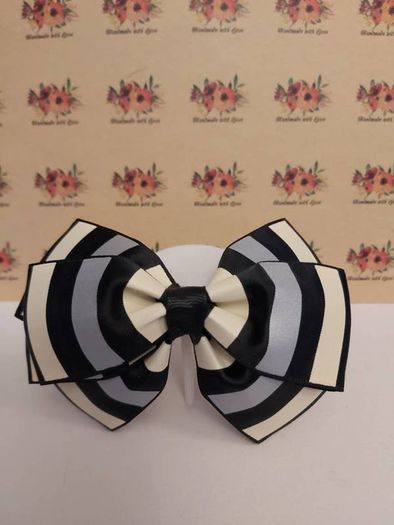 Hair clip / bow