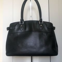 Louis Vuitton Passy GM bag
