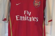 Arsenal football jersey size large