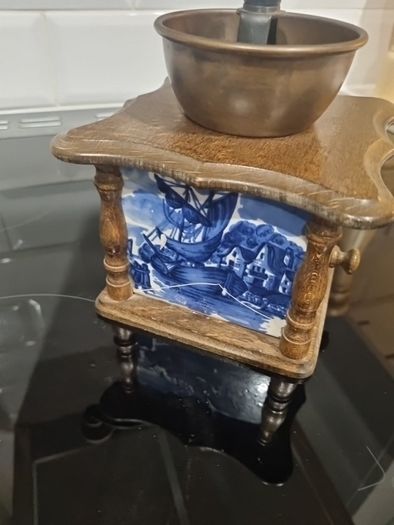 vintage grinder