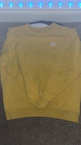 Vintage Style Nike Crewneck Small Sun Yelllow