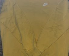 Vintage Style Nike Crewneck Small Sun Yelllow