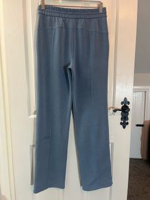 Lululemon Ladies Joggers wide leg - Size 10/12