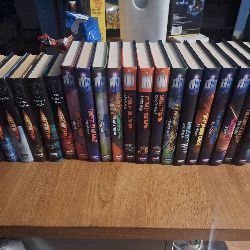 Doctor Who - 21 new series novels