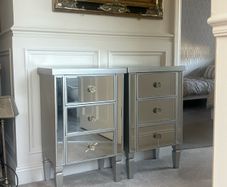 bedside mirror lockers