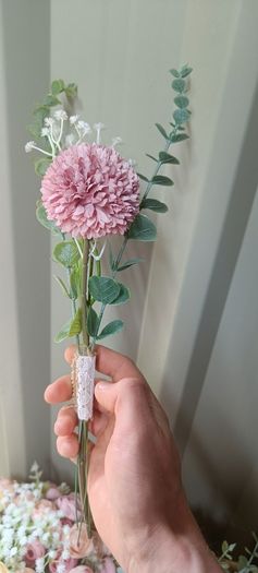 Wedding flower to