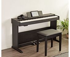 Rarely used piano/keyboard for sale