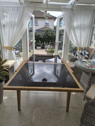 Extendable table