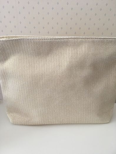 Fabric Clutch Bag with Zip Fob New    Beauty Bits,  Beach, Cosmetics