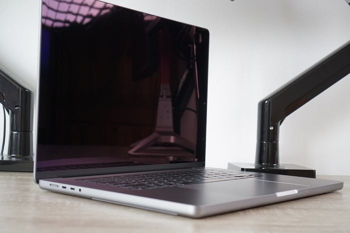 MacBook Pro 16" 2021 M1 Pro | 16GB | 512GB | 99% Battery