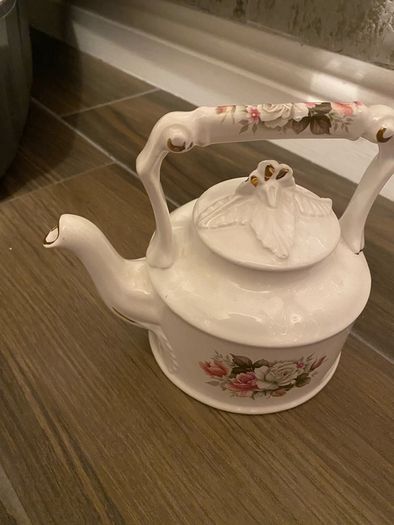 Teapot