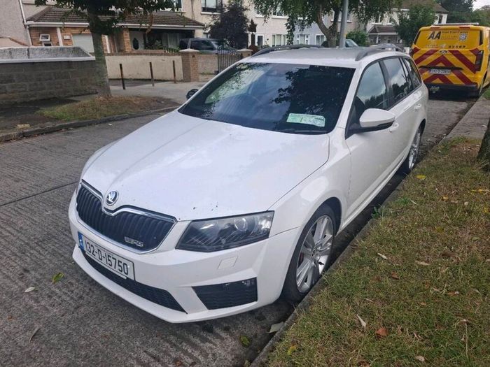 Skoda Octavia vrs dsg combi