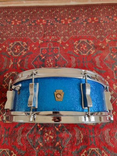 Ludwig Jazz Fest Snare Drum 14 x 5 Blue Sparkle Keystone 1960s