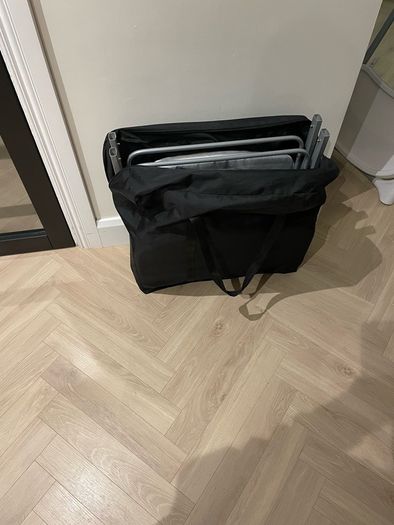travel cot