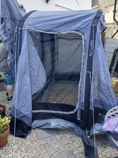 Lichfield Air Odyssey,  driveway awning