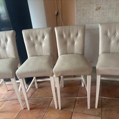 stools kitchen