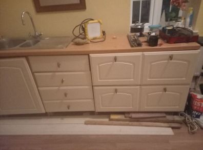 fitted kitchen