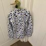 Boys print shirt age 9/10 Image 2