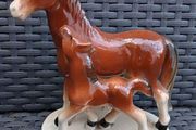Beautiful Vintage Porcelain Horse with Foal