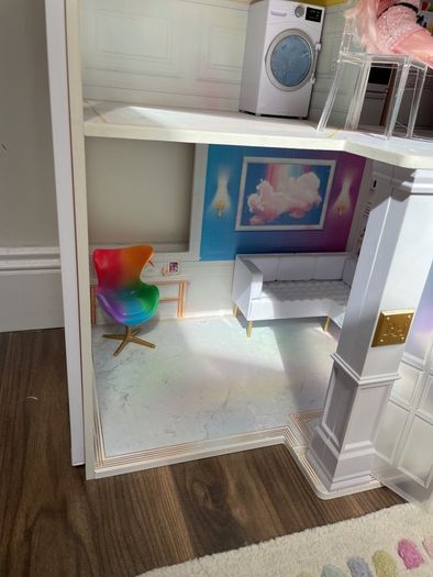 Rainbow High Doll's House