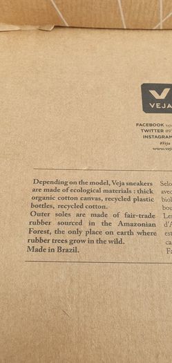 Veja Roraima Cyprus Orange - Fluo Green Sz 40 - Bnib Rrp 185 (Receipt included)