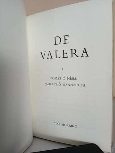 De Valera I by Tomas O' Neill and Padraig O' Fiannachta (PT115)