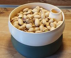 Pistachio bowl 2 in 1 any colour you want