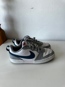 Nike court
