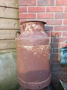 milk churn