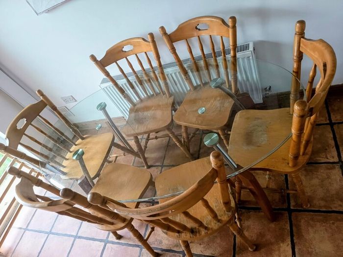 Dining Table & 6 Chairs