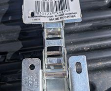 Cabinet hinges