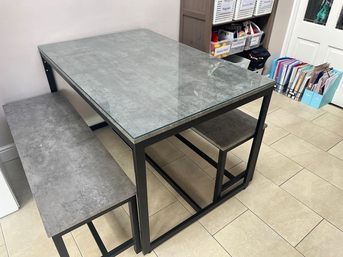 table and chairs