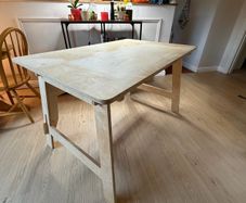 WFH table - easy assemble