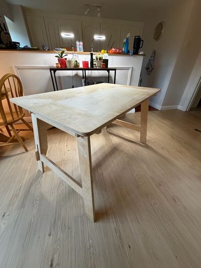 WFH table - easy assemble