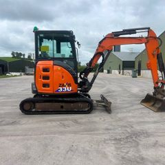 2019 Hitachi 33U
