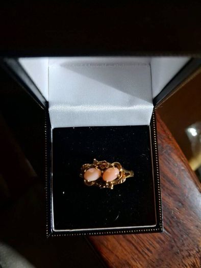 Collectibles and gold