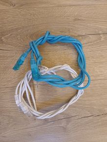 2x 2m Ethernet LAN Cables (RJ45)