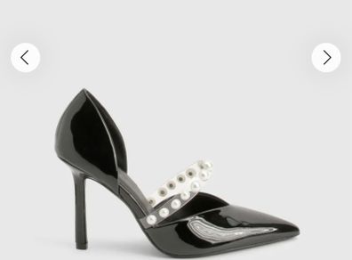 Black Shoe